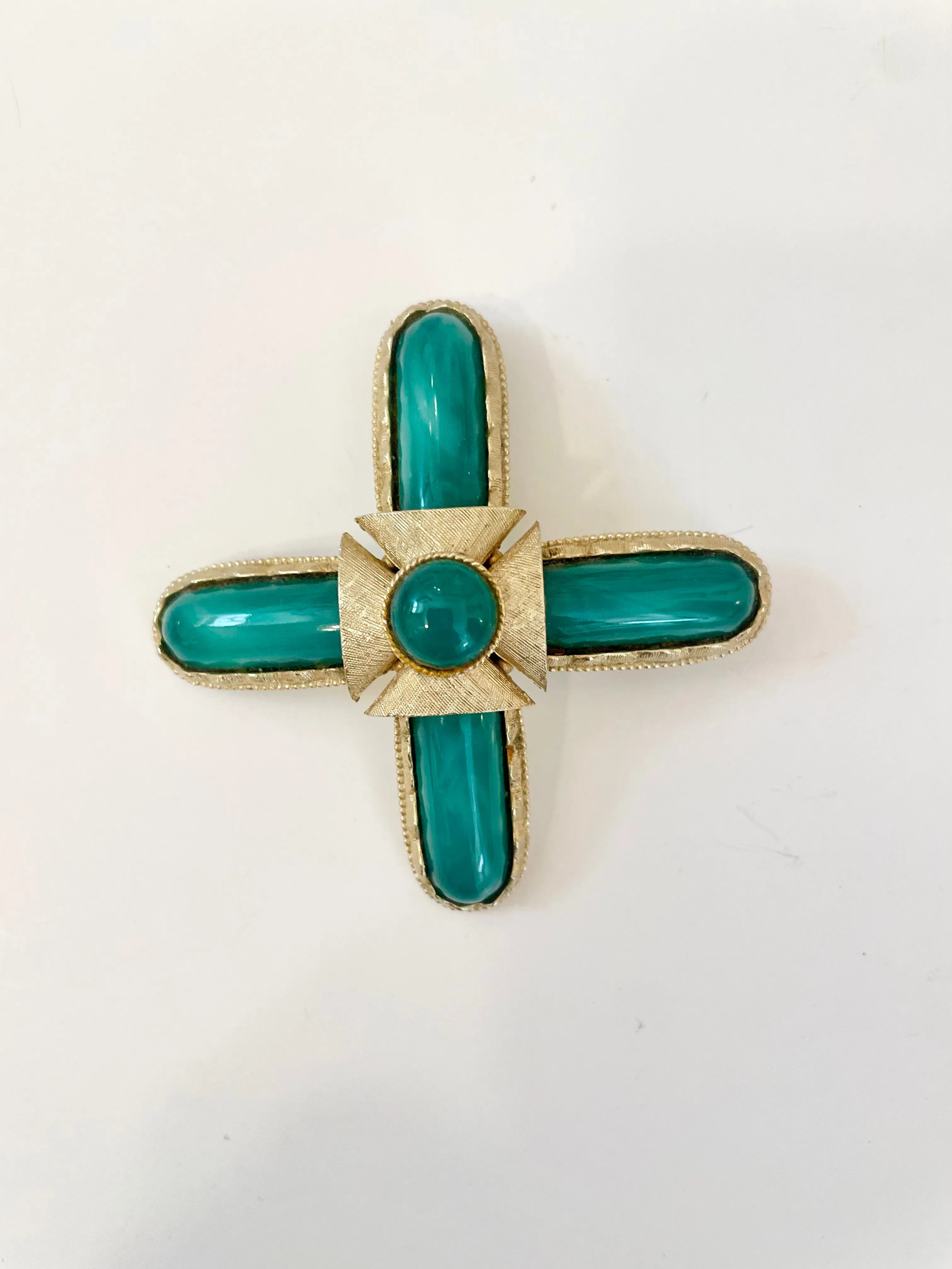 1960's stunning french glass Maltese cross brooch... so lovely