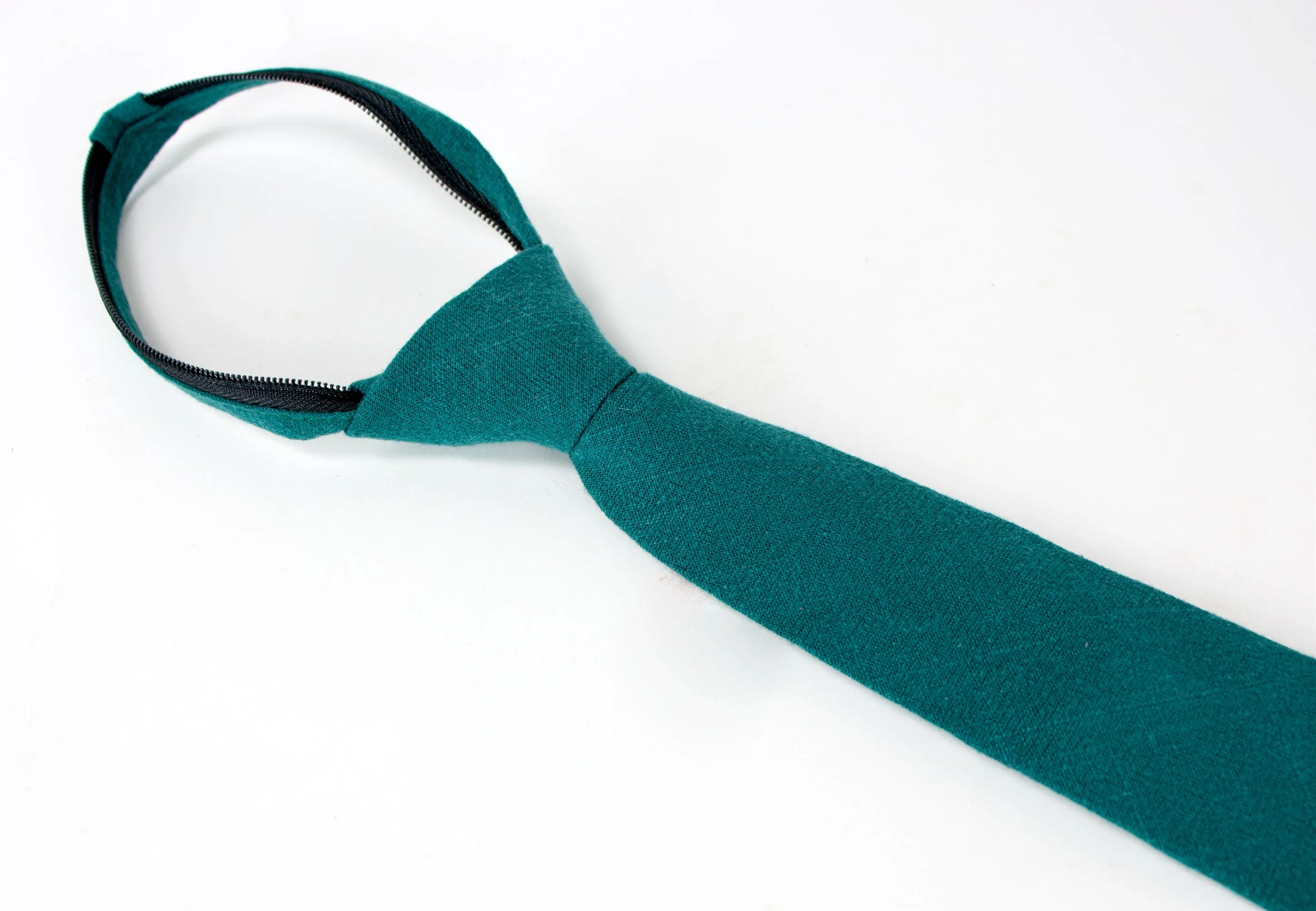 Boys' Linen Blend Zipper Necktie