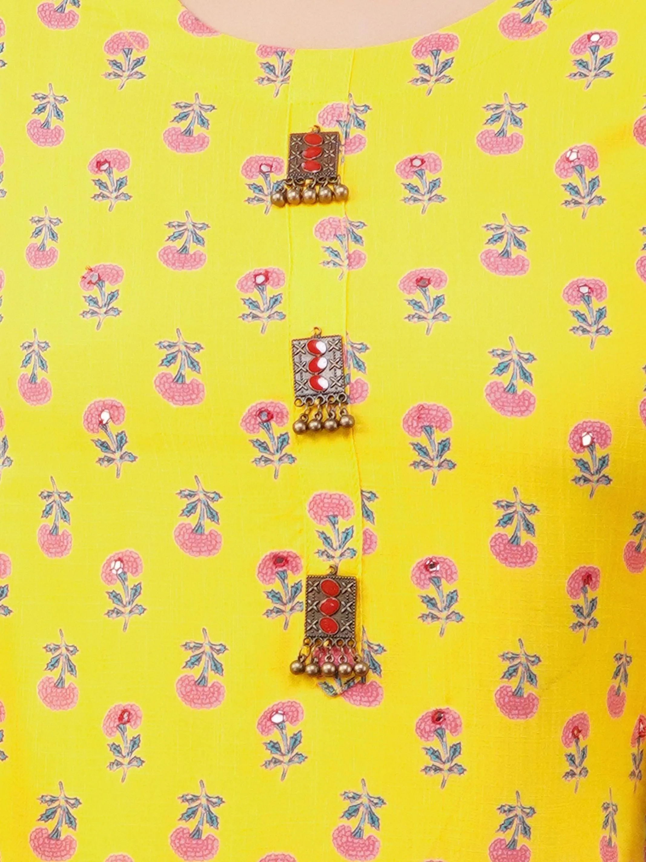 Floral Printed & Ghungroo Brooches Kurti