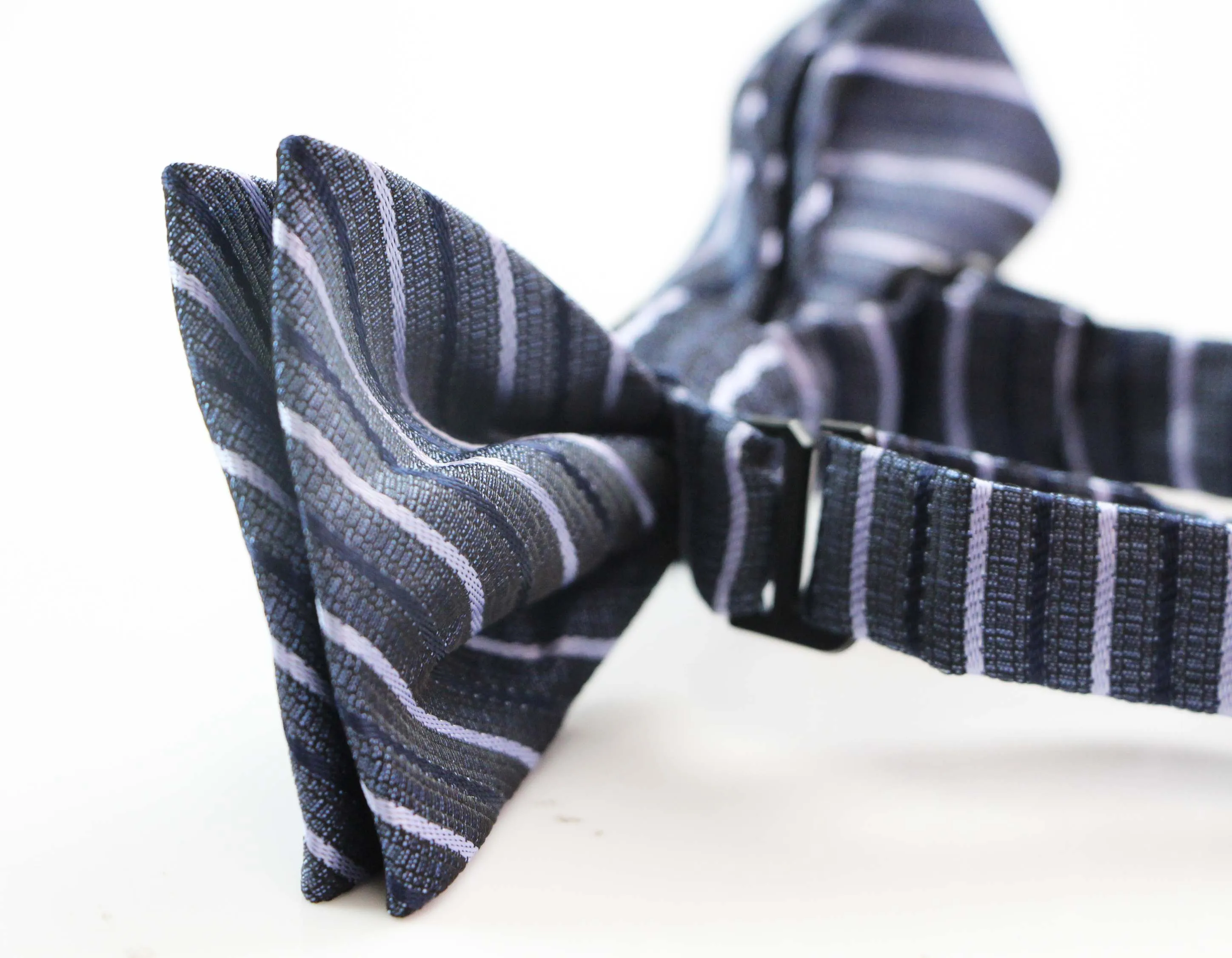 Mens Gunmetal & Navy Patterned Bow Tie