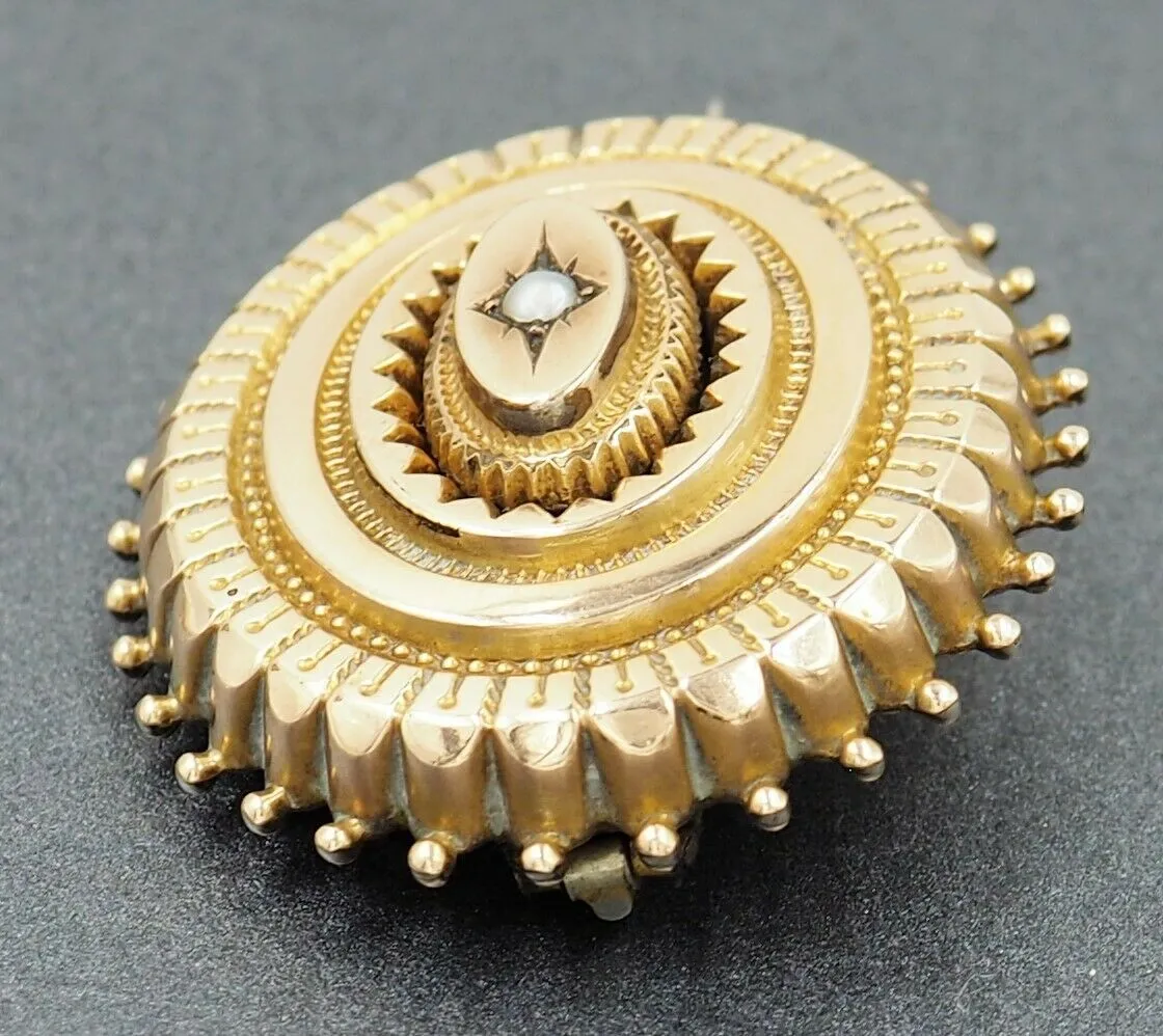 Pearl Set Photo/Memoriam 9ct Yellow Gold Brooch