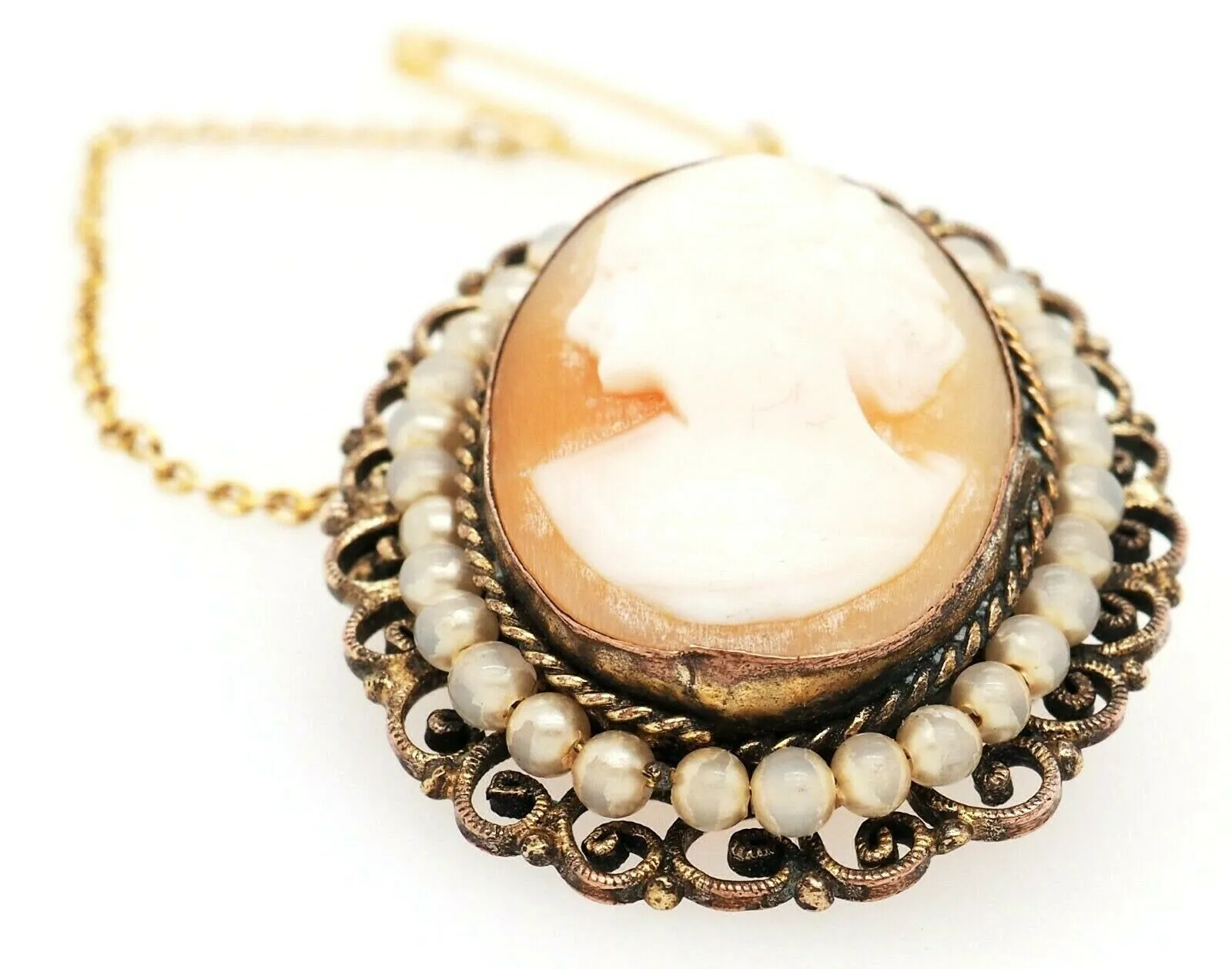 Shell Cameo & Faux Pearl Gold Plated Brooch Vintage Fashion Jewellery