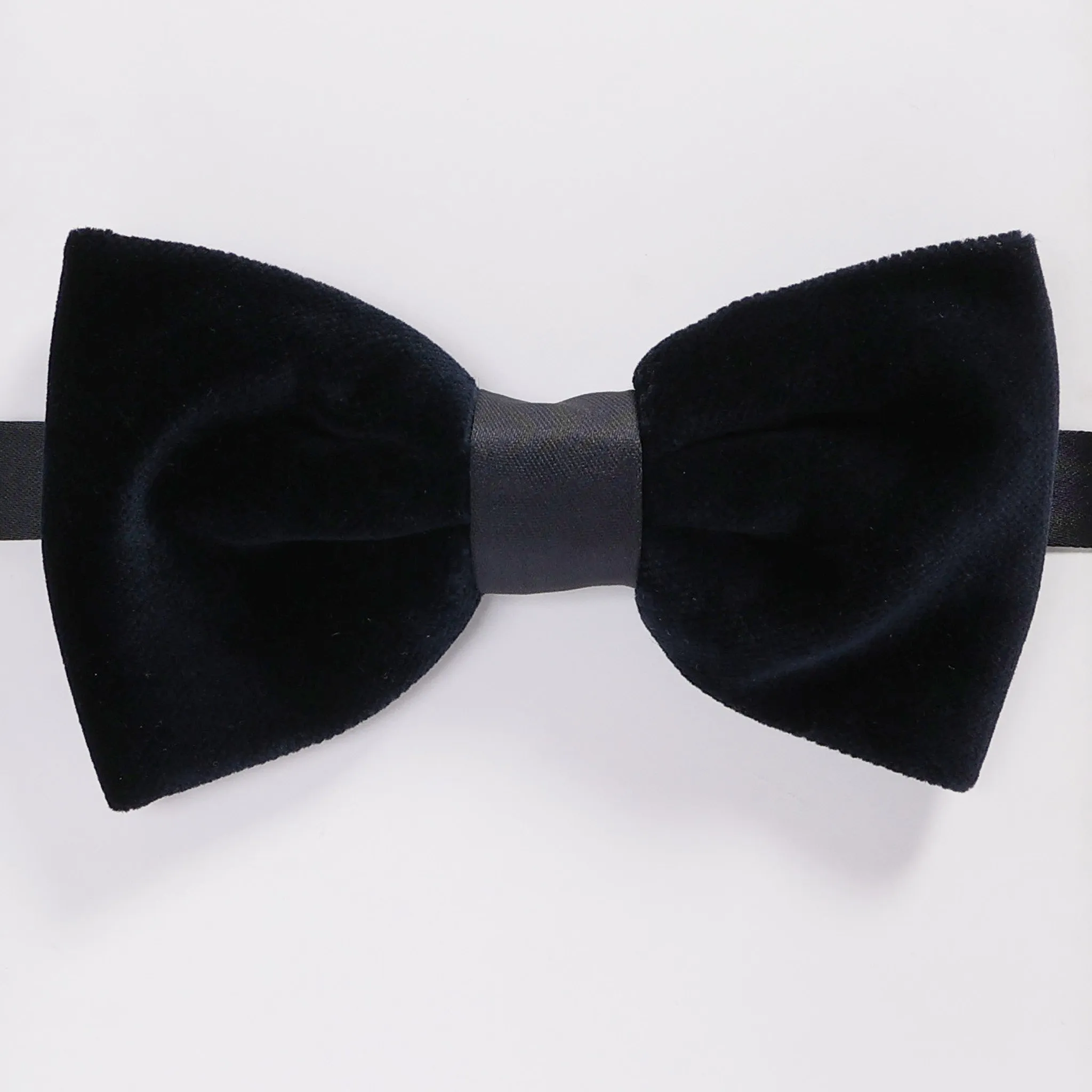 Velvet Bow Tie - Dark Navy