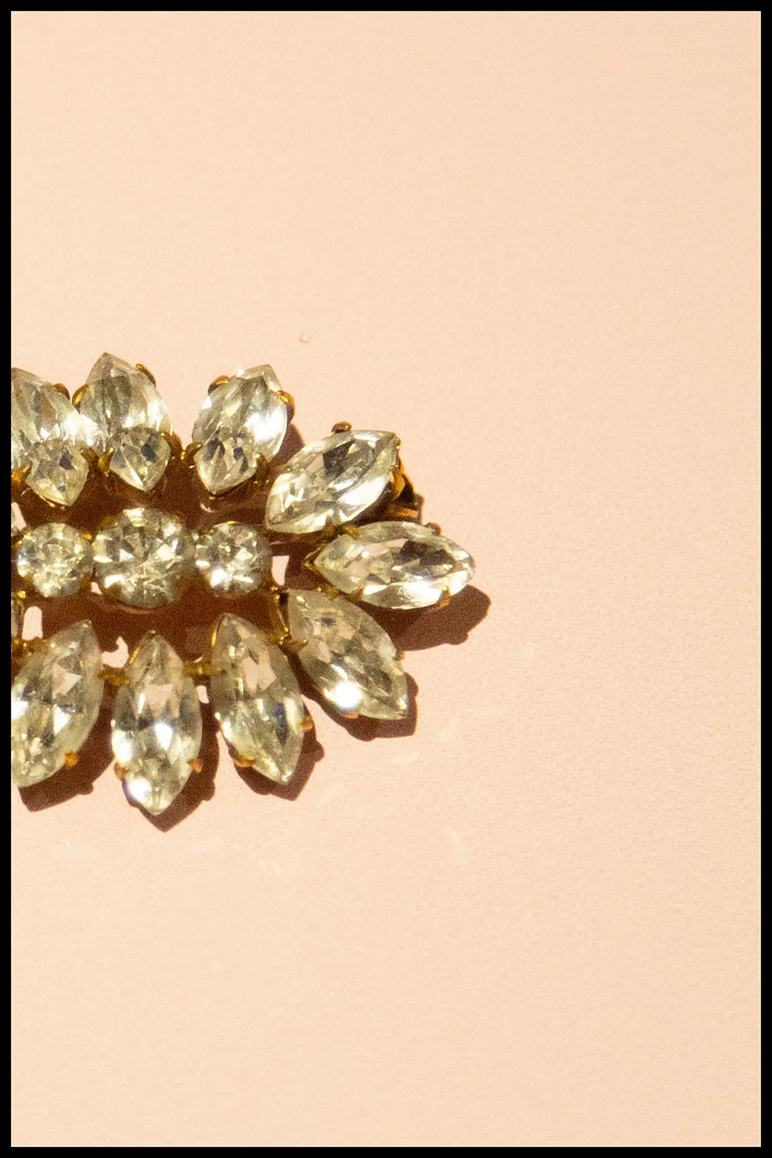 Vintage 1930s Classical Rhinestone Brooch