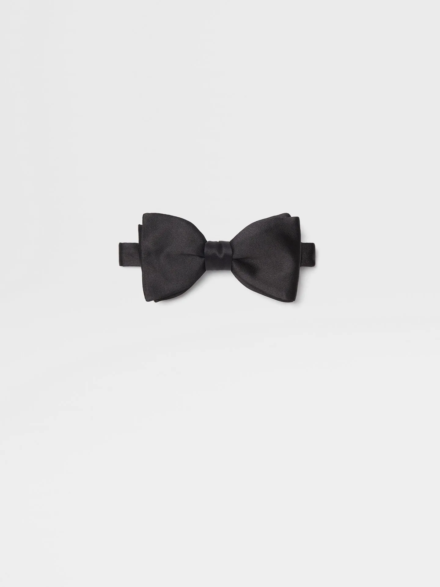 ZEGNA Silk Self Black Bow Ties